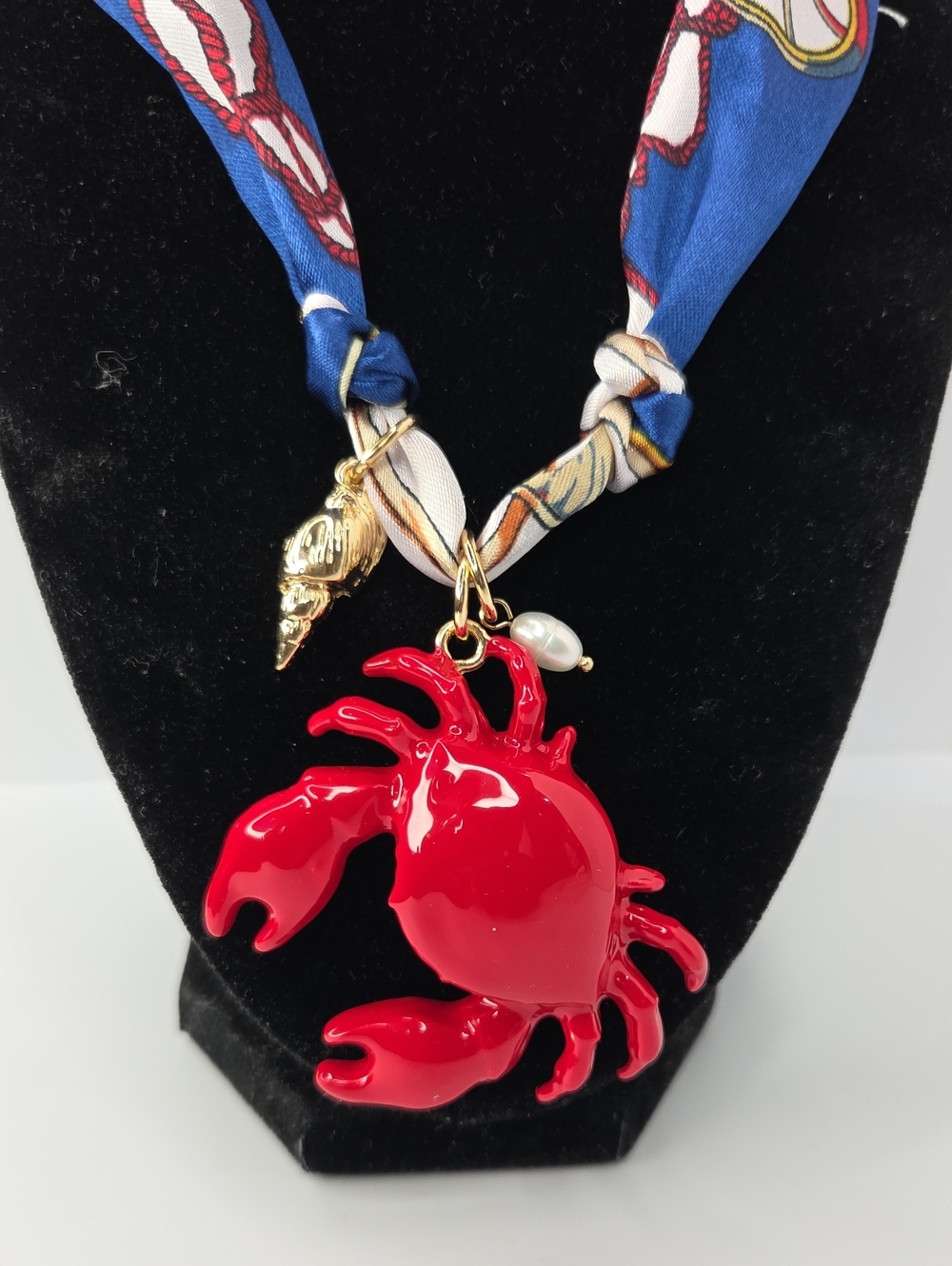 💙▪️🦀Piper K▪️ Nautical Blue Adjustabel Scarf Red Crab Pendant Pearl Necklace - Picture 9 of 12